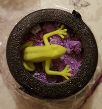 Load image into Gallery viewer, Bath Bomb Cauldron