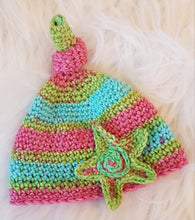 Load image into Gallery viewer, Hand Crocheted Newborn Mermaid Tail