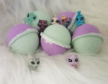 Load image into Gallery viewer, Dinky Little Pet Bath Bomb