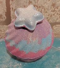 Load image into Gallery viewer, The Swirly Bath Bombshell