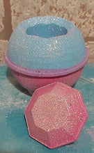 Load image into Gallery viewer, Jewelled Top Bath Bombshell