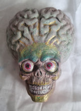 Load image into Gallery viewer, Mars Aliens Bath Bombs