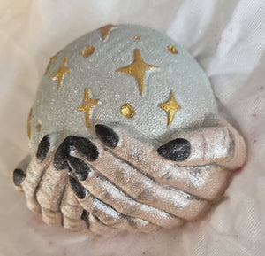 Show Me the Crystal Ball Bath Bomb