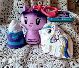 Little Pony Bath Bomb Gift Set, with plush key chain